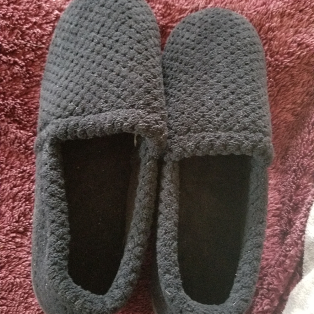 ISOspa by isotoner®Women's Popcorn Slipper (Small)
